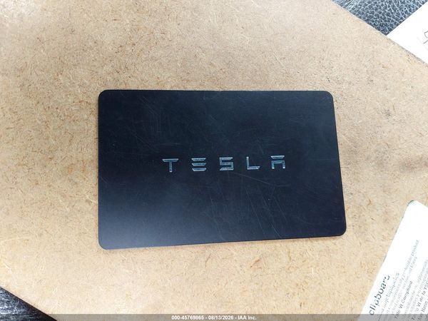 2022 TESLA MODEL S