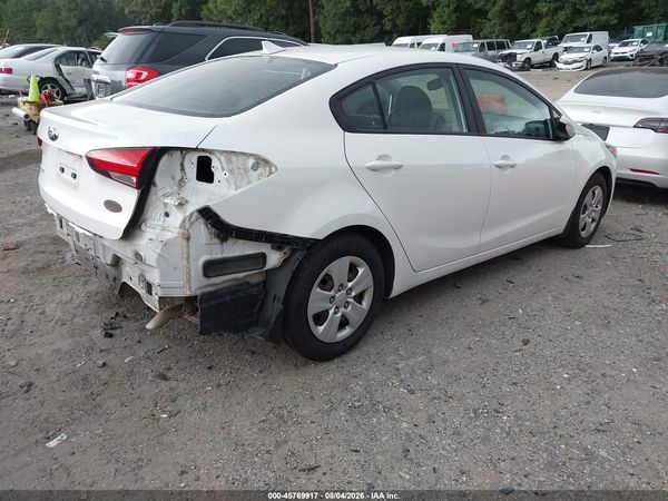 2017 KIA FORTE LX