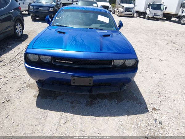 2012 DODGE CHALLENGER SXT