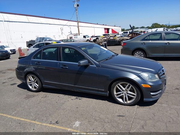 2014 MERCEDES-BENZ C 300 SPORT 4MATIC
