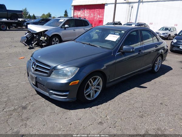 2014 MERCEDES-BENZ C 300 SPORT 4MATIC