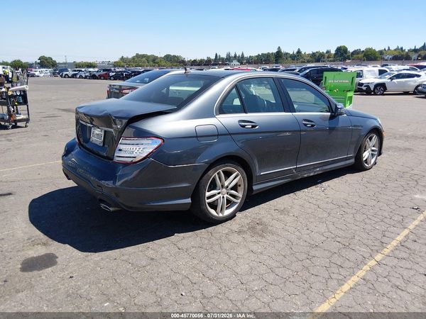 2014 MERCEDES-BENZ C 300 SPORT 4MATIC