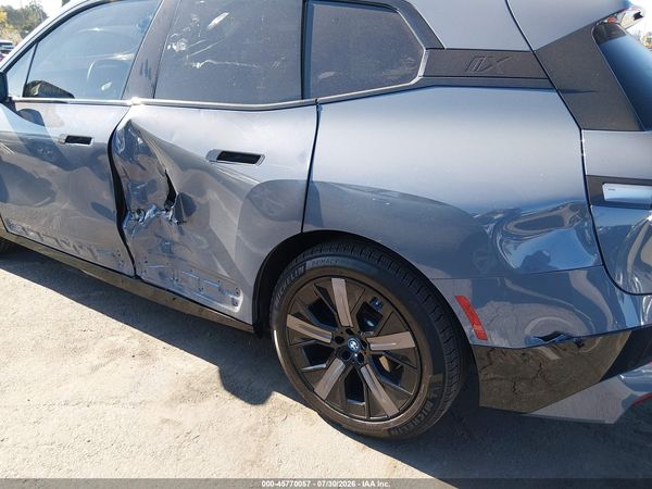 2024 BMW IX XDRIVE50
