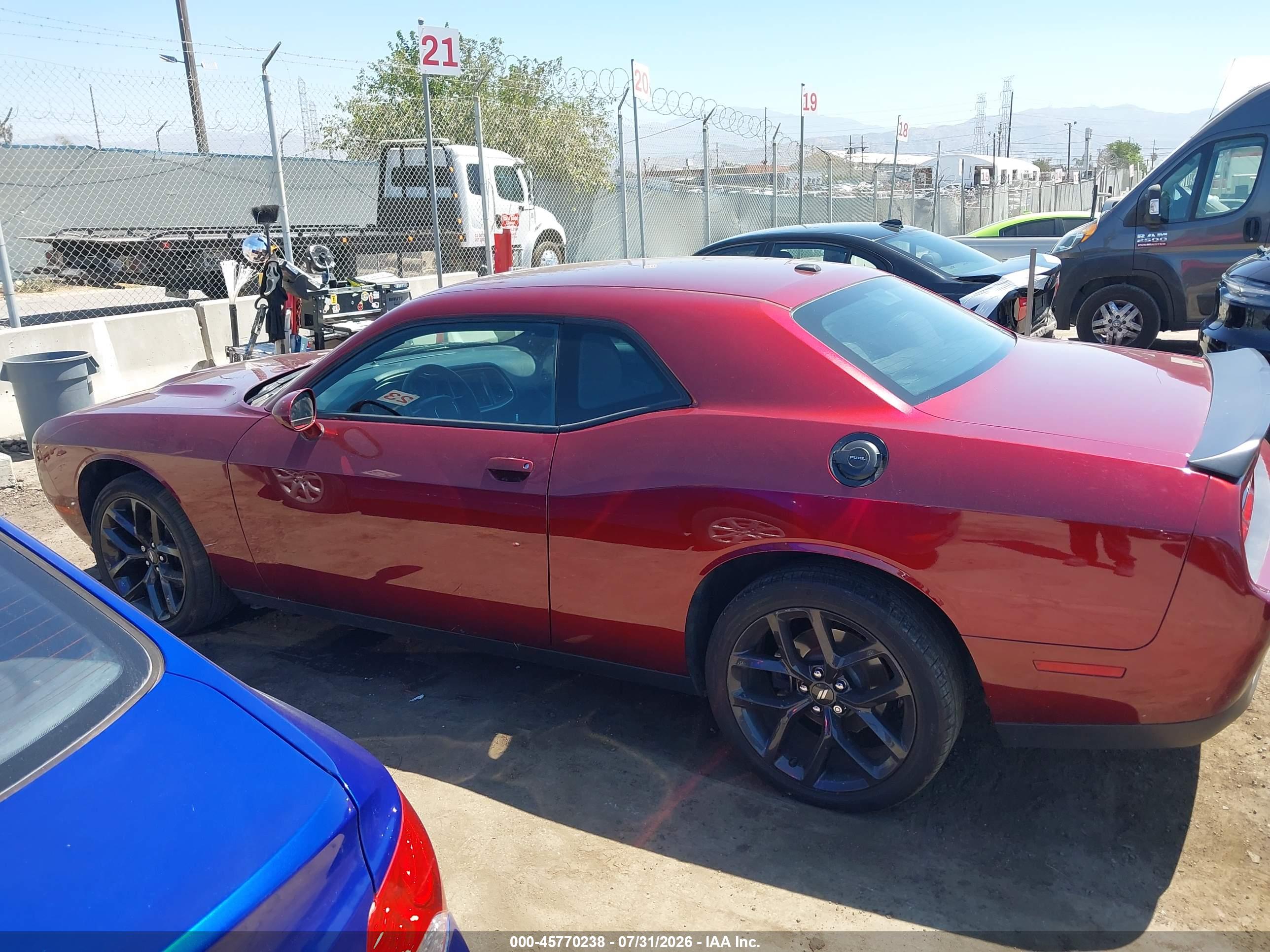 2021 DODGE CHALLENGER SXT