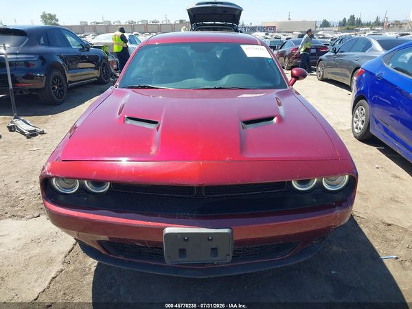 2021 DODGE CHALLENGER SXT
