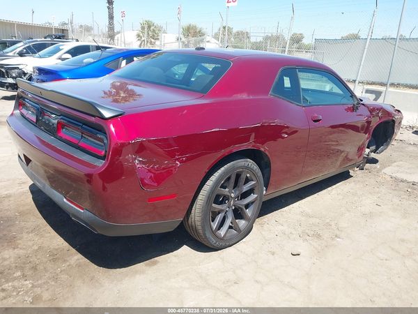 2021 DODGE CHALLENGER SXT