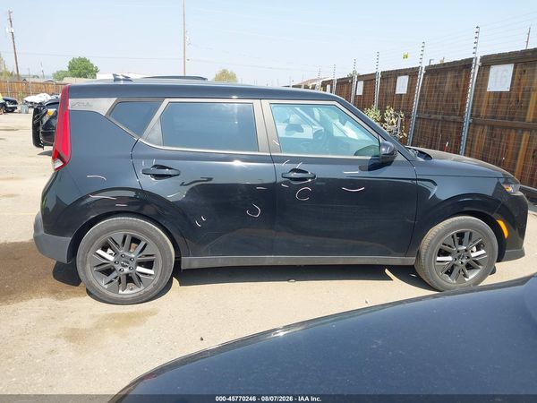 2022 KIA SOUL EX