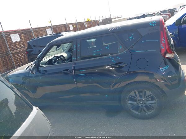 2022 KIA SOUL EX