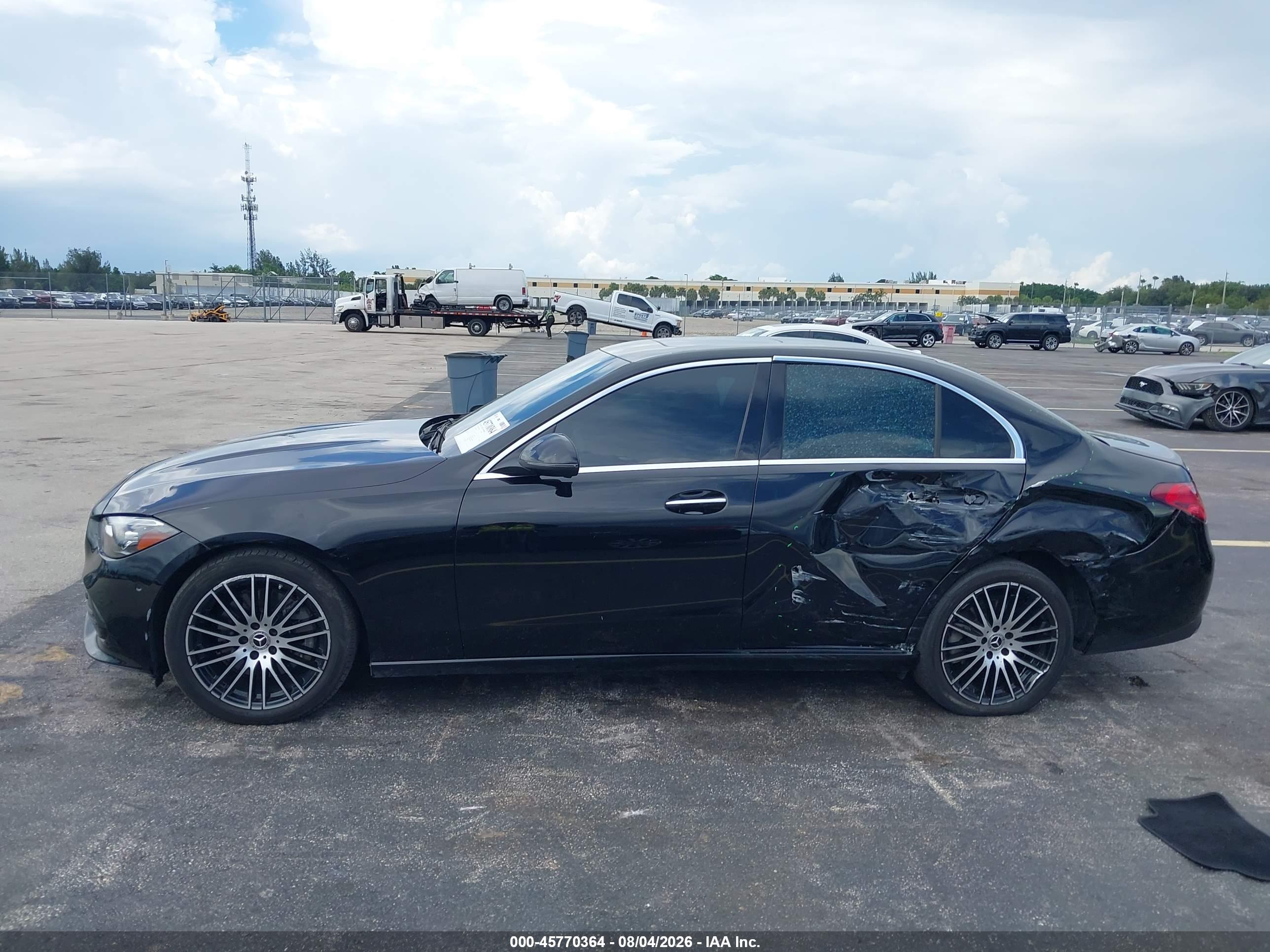 2024 MERCEDES-BENZ C 300 C300