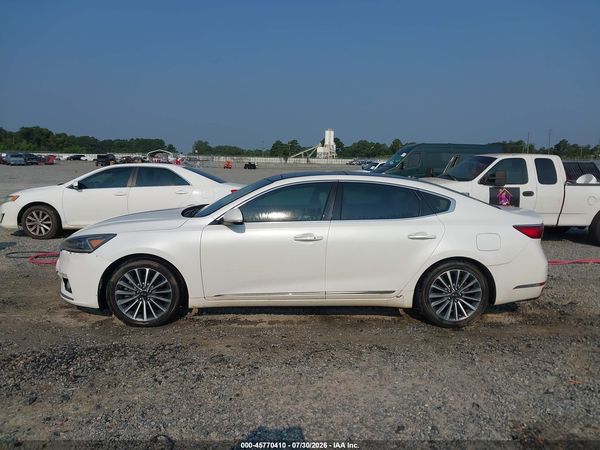2017 KIA CADENZA PREMIUM