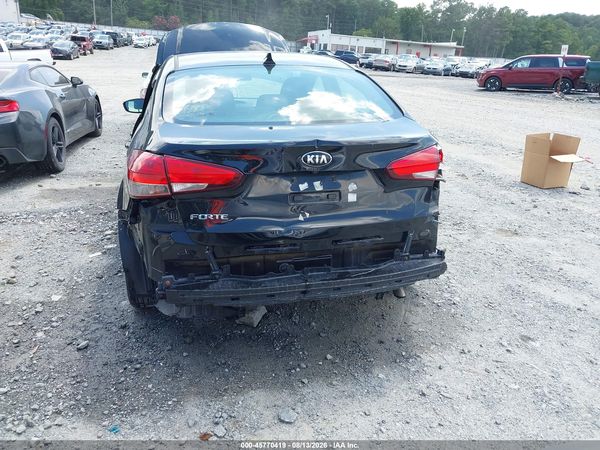 2017 KIA FORTE LX
