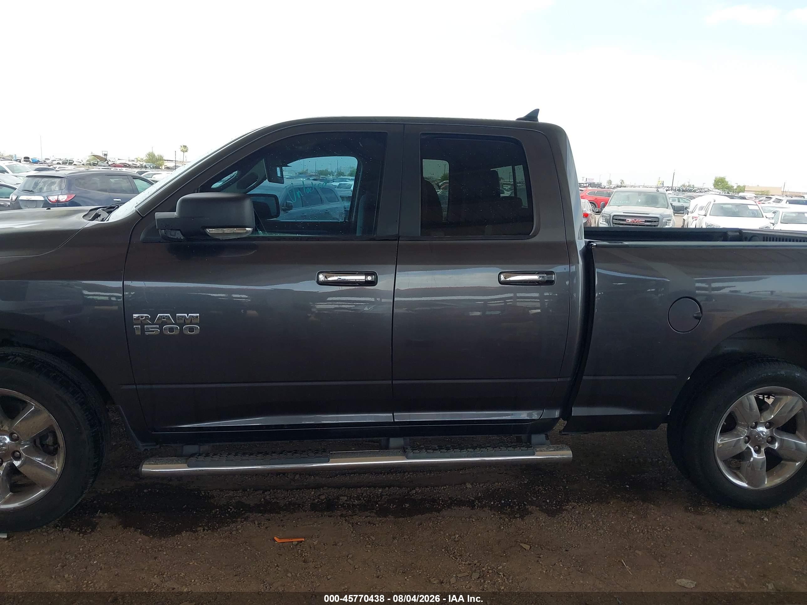 2018 RAM 1500 SLT