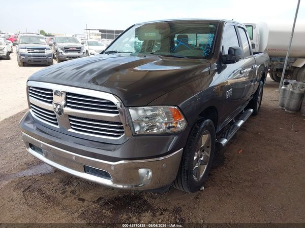 2018 RAM 1500 SLT