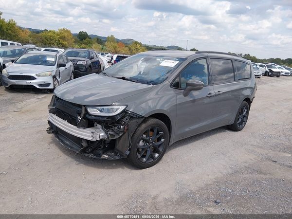 2022 CHRYSLER PACIFICA TOURING L AWD