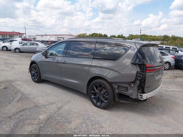 2022 CHRYSLER PACIFICA TOURING L AWD