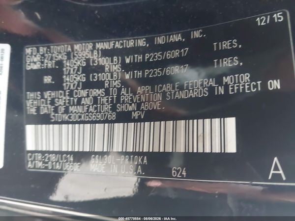 2016 TOYOTA SIENNA XLE 8 PASSENGER — I9