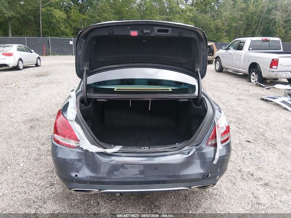 2016 MERCEDES-BENZ C 300