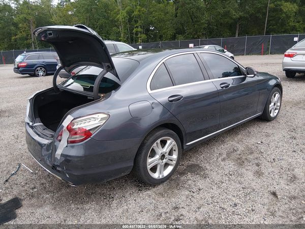 2016 MERCEDES-BENZ C 300
