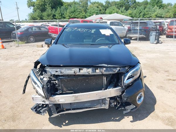 2019 MERCEDES-BENZ GLA 250 4MATIC