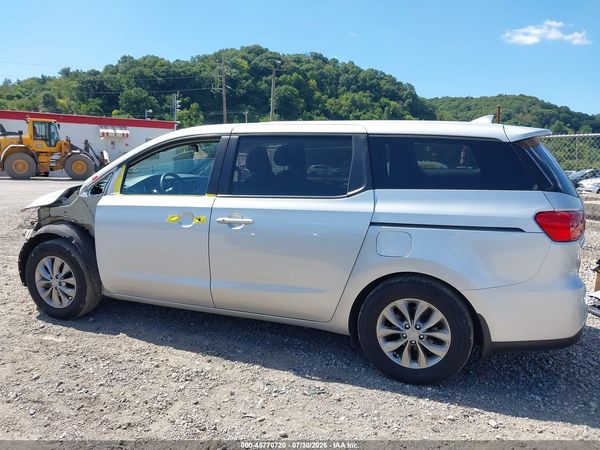 2020 KIA SEDONA LX