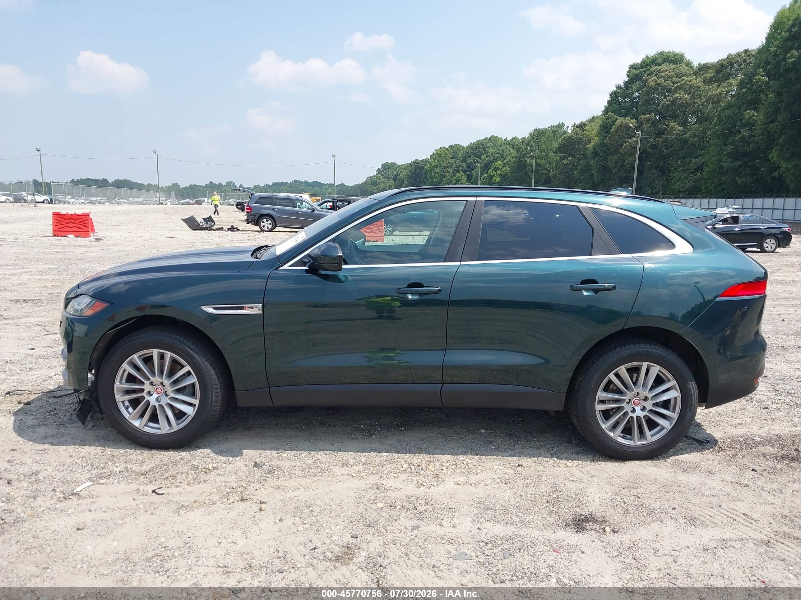 2017 JAGUAR F-PACE 35T PRESTIGE