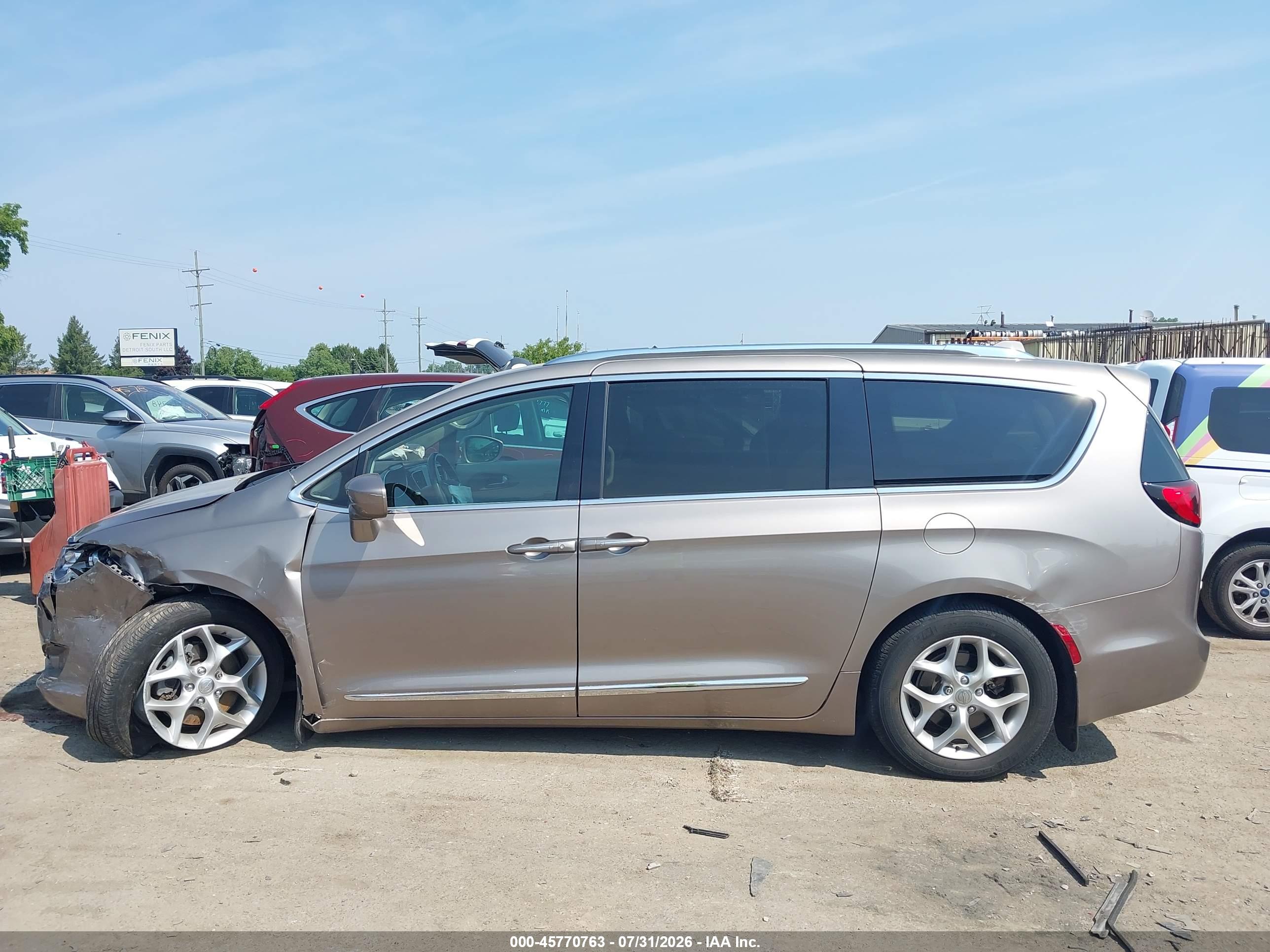 2018 CHRYSLER PACIFICA TOURING L PLUS