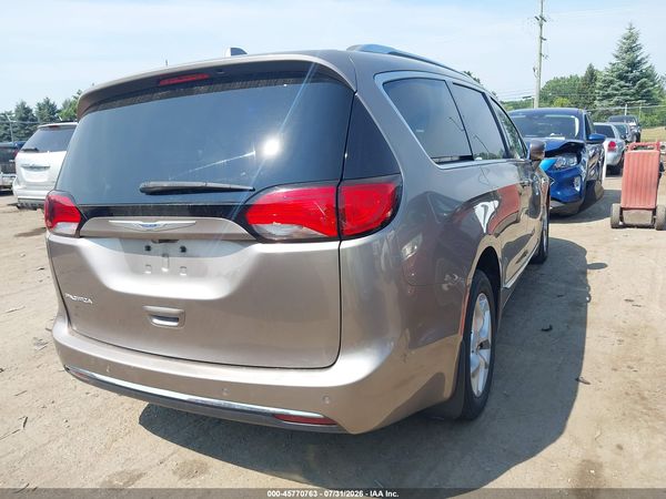 2018 CHRYSLER PACIFICA TOURING L PLUS