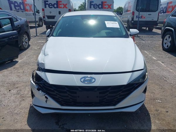 2022 HYUNDAI ELANTRA PREFERRED IVT
