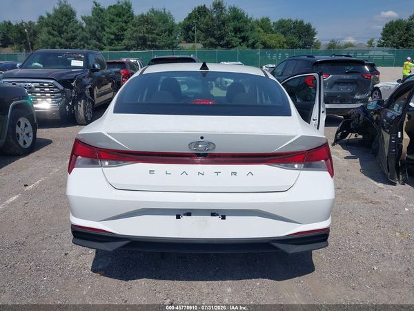 2022 HYUNDAI ELANTRA PREFERRED IVT