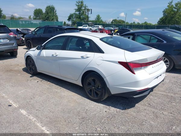 2022 HYUNDAI ELANTRA PREFERRED IVT