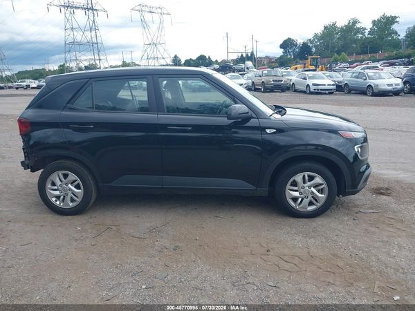 2022 HYUNDAI VENUE SE