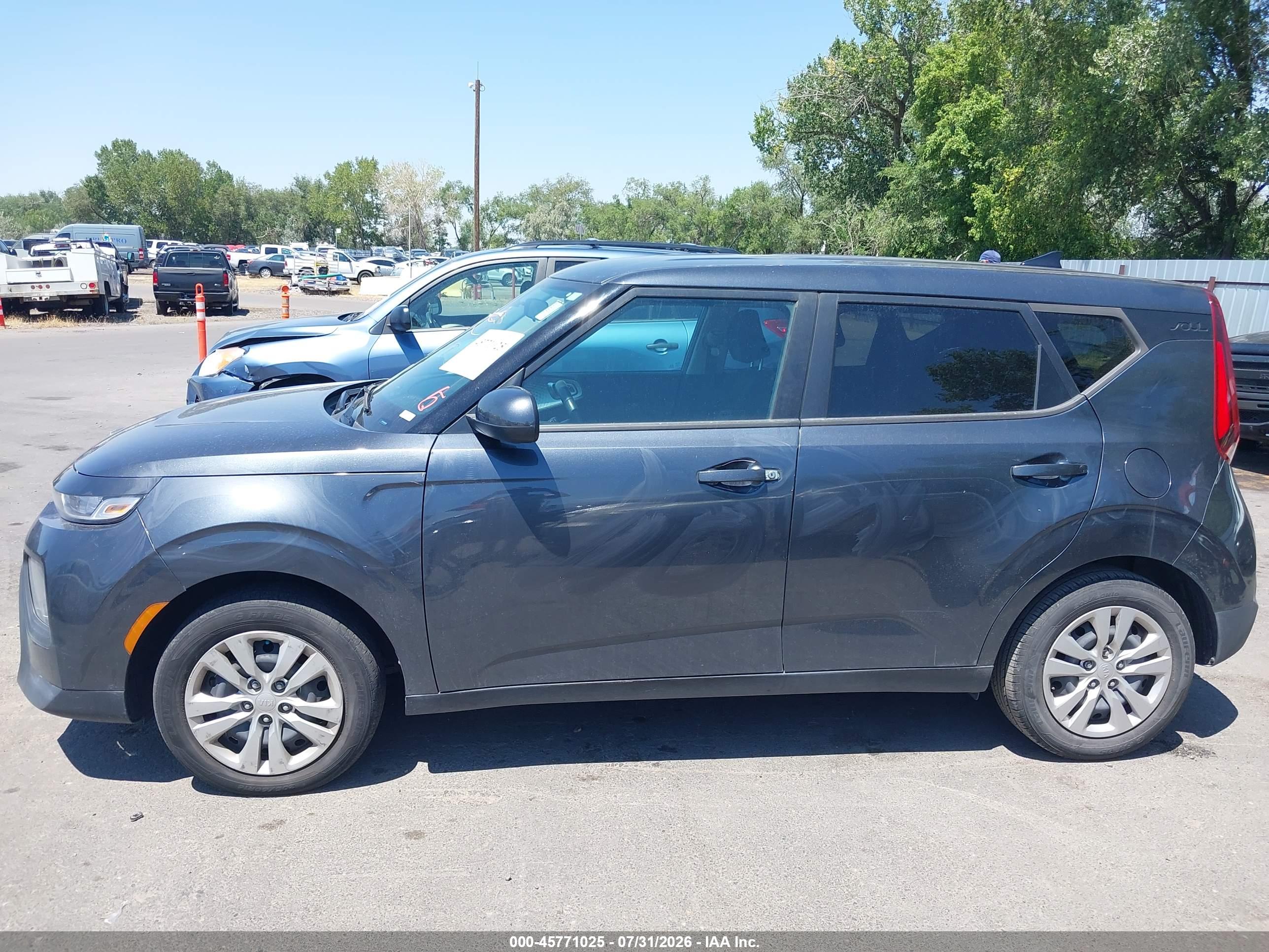 2020 KIA SOUL LX