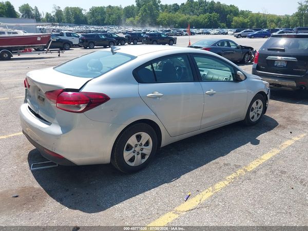 2017 KIA FORTE LX