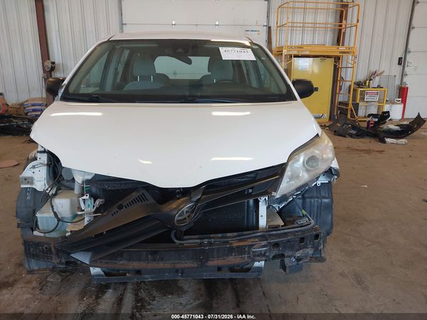 2018 TOYOTA SIENNA L 7 PASSENGER — I6