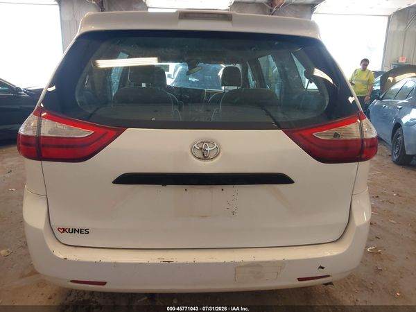 2018 TOYOTA SIENNA L 7 PASSENGER — I119