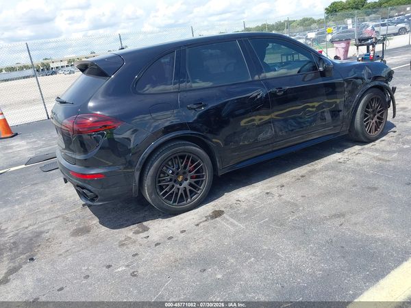 2016 PORSCHE CAYENNE GTS