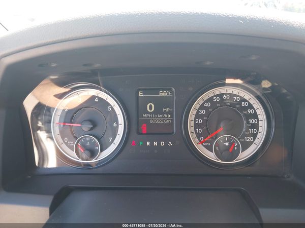 2019 RAM 1500 CLASSIC TRADESMAN  4X2 6'4 BOX