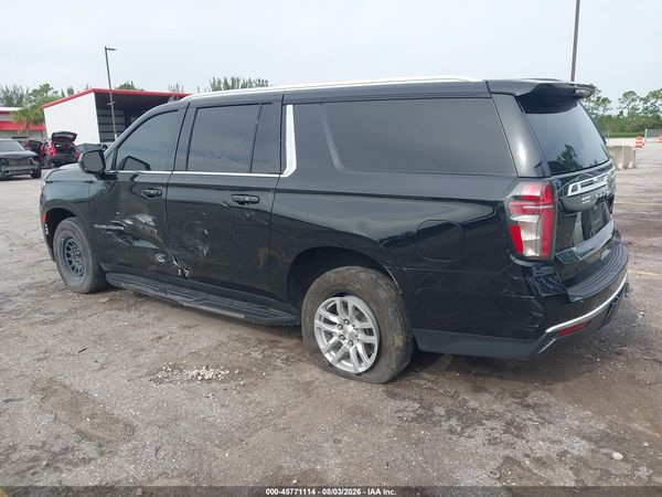 2023 CHEVROLET SUBURBAN 2WD LT — I3