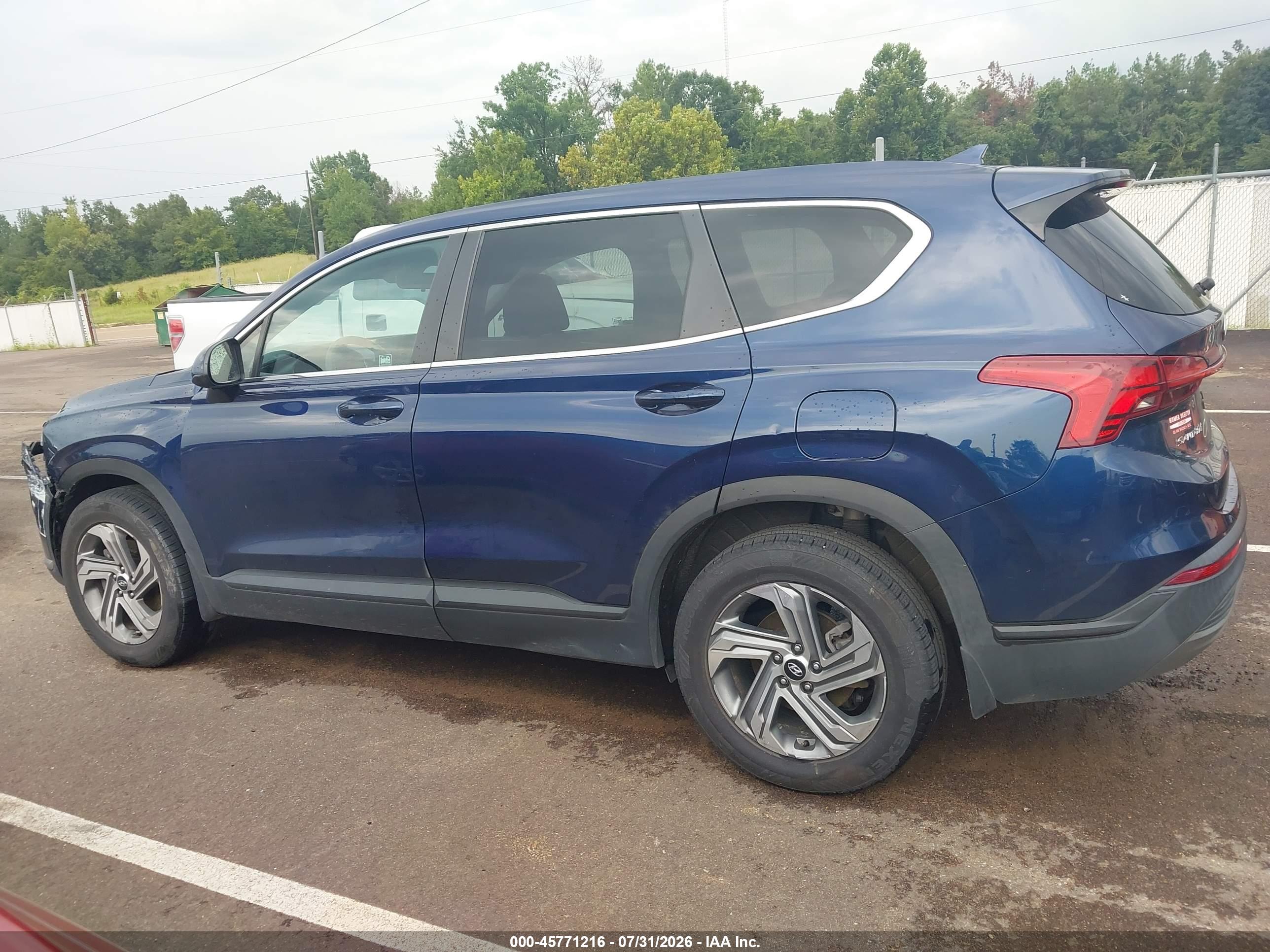 2021 HYUNDAI SANTA FE SE