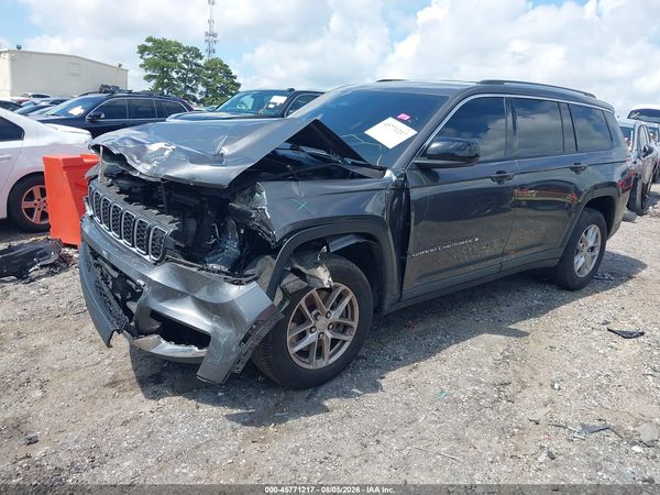 2022 JEEP GRAND CHEROKEE L LAREDO 4X4