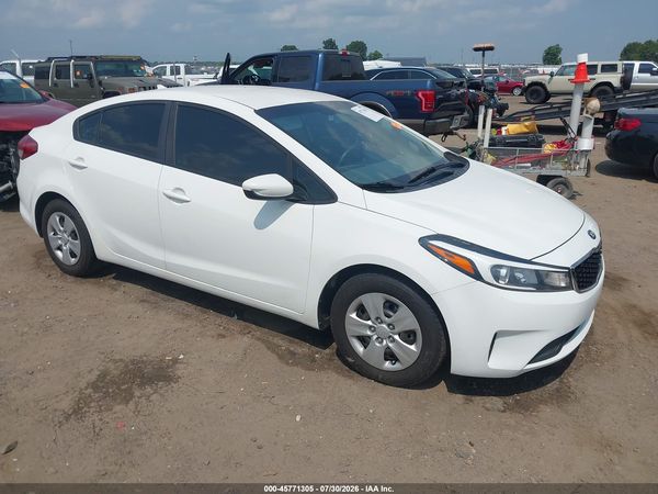 2017 KIA FORTE LX