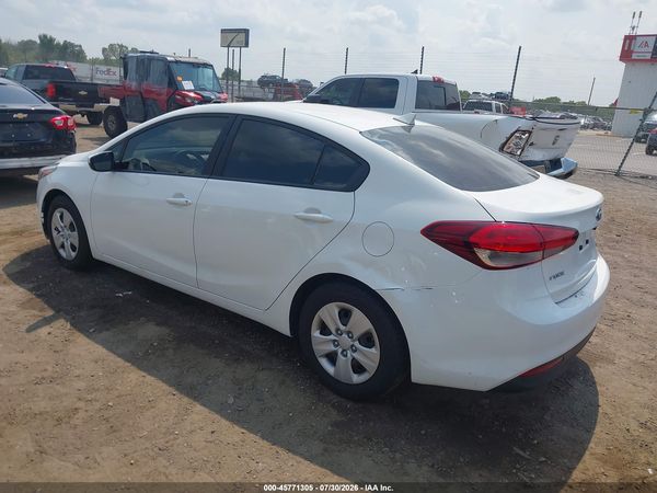 2017 KIA FORTE LX