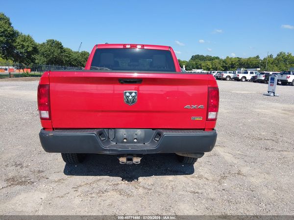 2019 RAM 1500 CLASSIC TRADESMAN  4X4 5'7 BOX