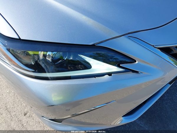 2025 LEXUS ES 300H 300h Premium