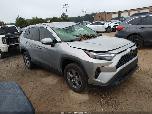 2025 TOYOTA RAV4 HYBRID XLE