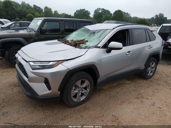 2025 TOYOTA RAV4 HYBRID XLE