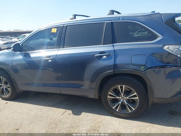 2016 TOYOTA HIGHLANDER XLE V6