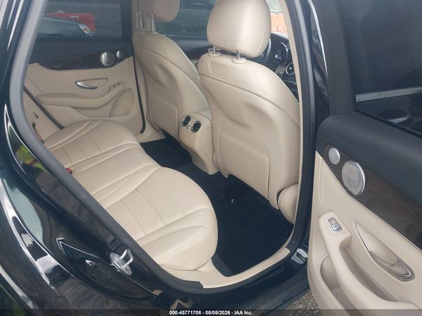 2018 MERCEDES-BENZ GLC 300 4MATIC
