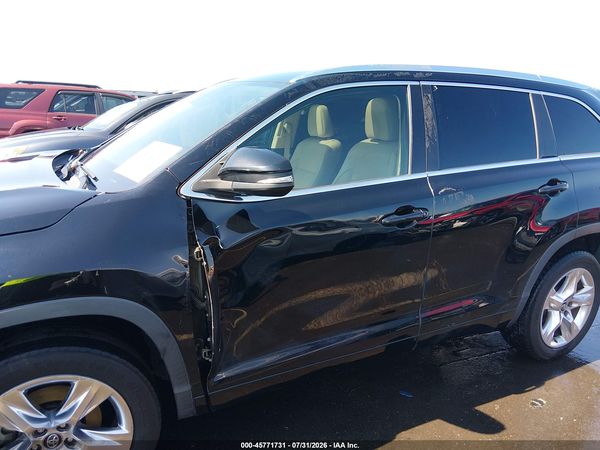 2017 TOYOTA HIGHLANDER LIMITED