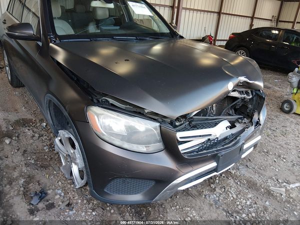 2016 MERCEDES-BENZ GLC 300 GLC300